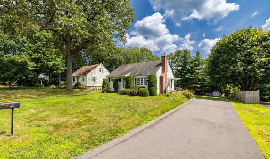 33 Debra Ln, Bristol, CT 06010 - 3 Beds, 2 Bath
