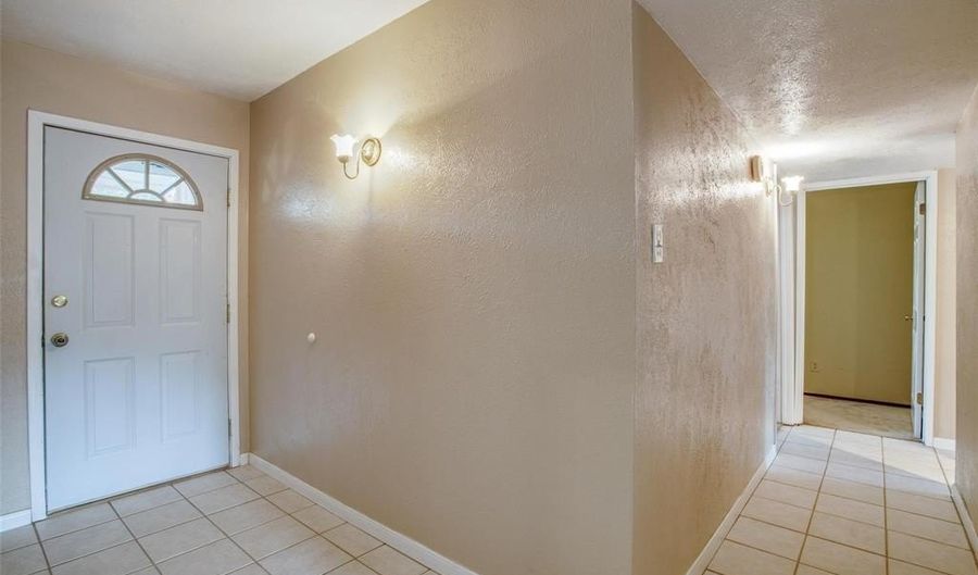 724 Meadow Mead Dr, Allen, TX 75002 - 3 Beds, 2 Bath