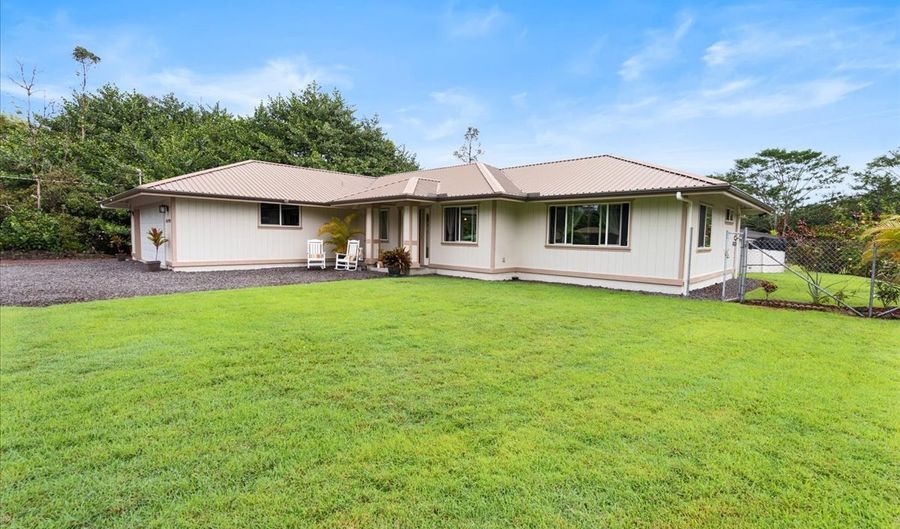 15-1795 16TH Ave, Keaau, HI 96749 - 3 Beds, 2 Bath
