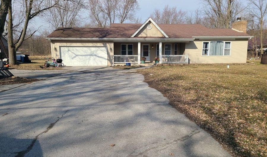 2224 W Wolpers Rd, Park Forest, IL 60466 - 3 Beds, 2 Bath