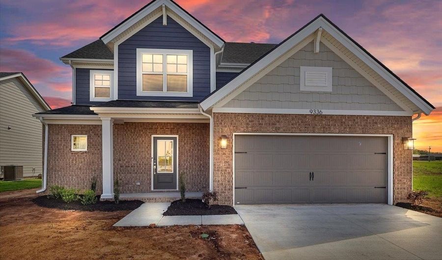 9336 Woodgate Cir, Alvaton, KY 42122 - 4 Beds, 3 Bath