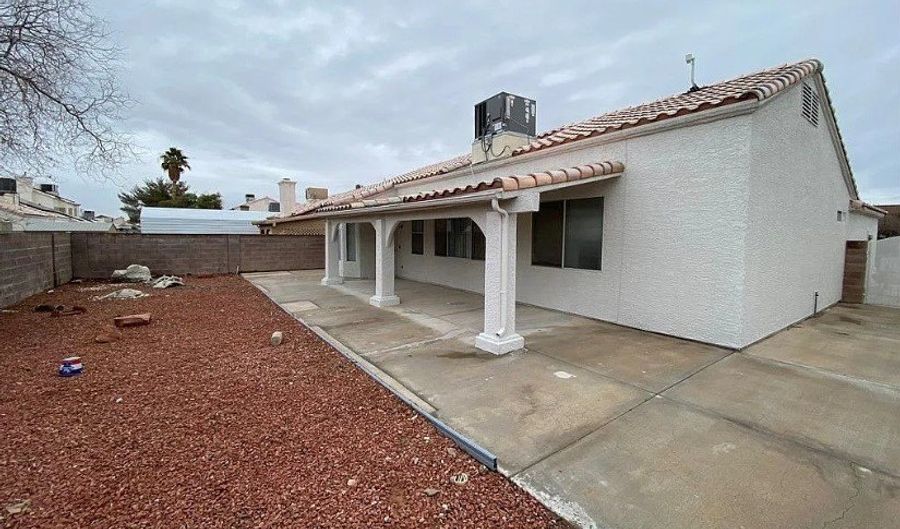 6424 Quantum Ln, Las Vegas, NV 89130 - 3 Beds, 2 Bath