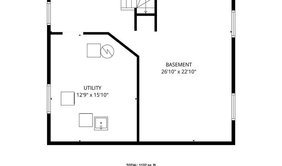 36 Harris Ave, Johnston, RI 02919 - 3 Beds, 1 Bath