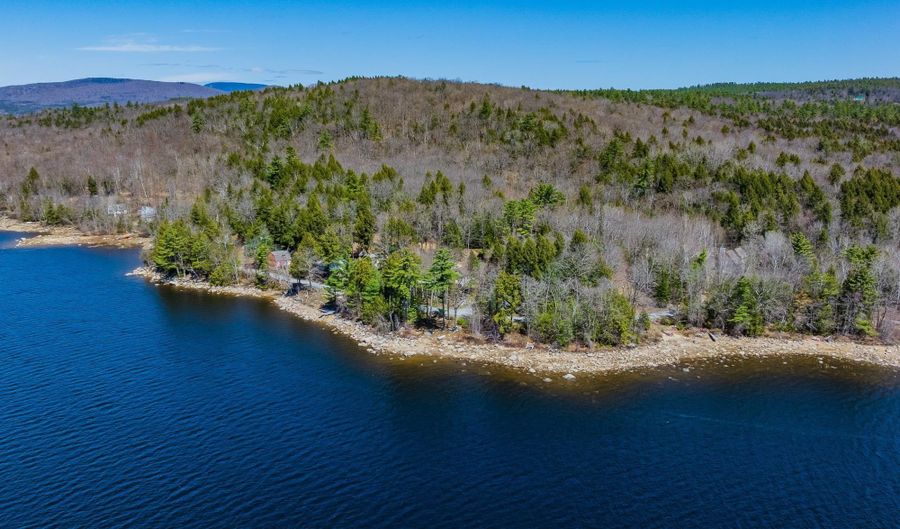 1006 Goose Pond Rd, Canaan, NH 03741 - 4 Beds, 3 Bath