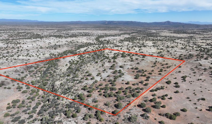 68 Off Of Outback, Ash Fork, AZ 86320 - 0 Beds, 0 Bath