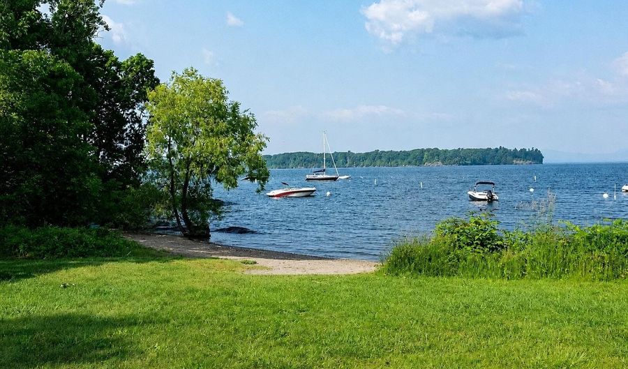 240 S Cove Rd, Burlington, VT 05401 - 3 Beds, 3 Bath