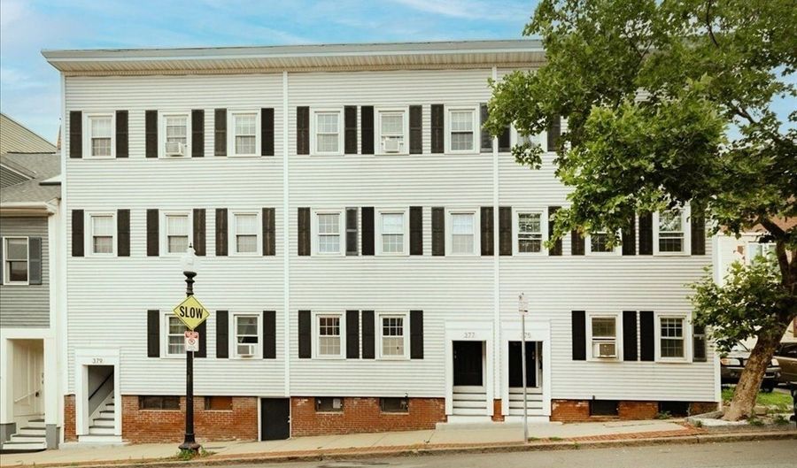 377 Bunker Hill St 2, Boston, MA 02129 - 2 Beds, 1 Bath