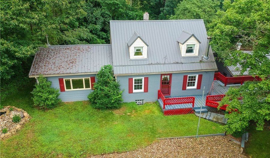 1405 Three Degree Rd, Adams Twp., PA 16059 - 3 Beds, 1 Bath