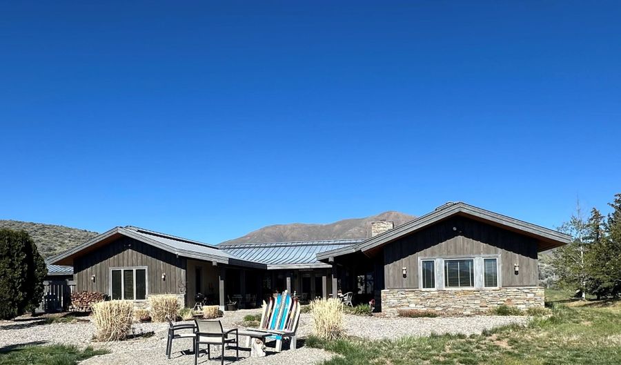 102 Silverwood Dr, Bellevue, ID 83313 - 3 Beds, 3 Bath
