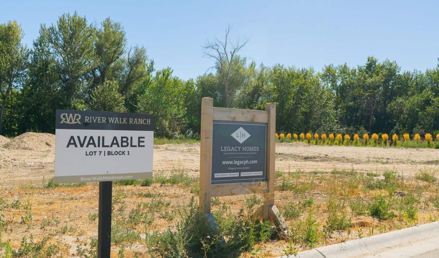 623 Watkins St, Middleton, ID 83644 - 0 Beds, 0 Bath