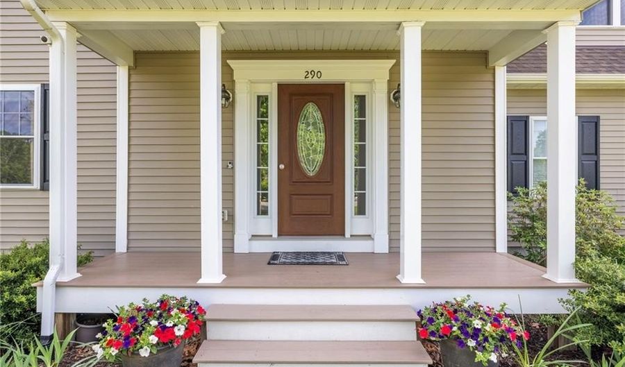 290 Station St, Coventry, RI 02816 - 3 Beds, 4 Bath