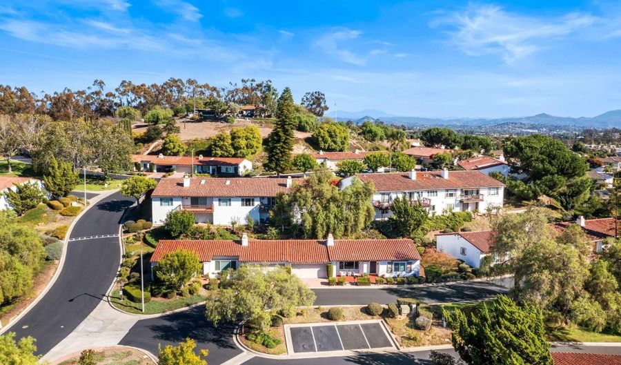 2034 Bolsa Chica, Escondido, CA 92026 - 2 Beds, 2 Bath