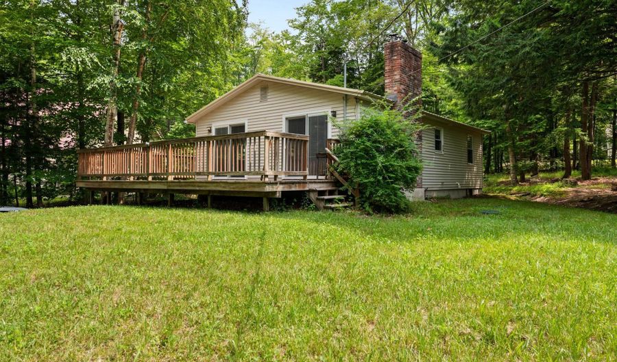 78 Shore Dr N, Bridgewater, NH 03222 - 2 Beds, 1 Bath