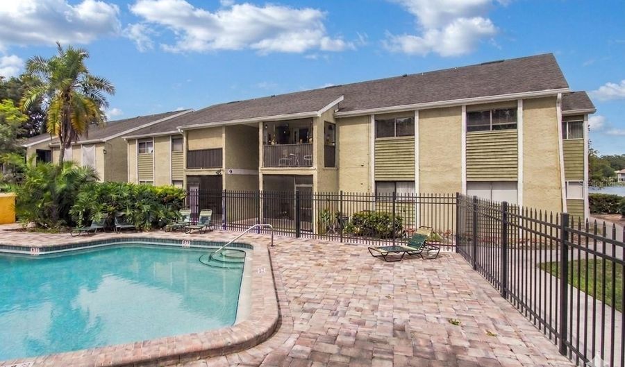 912 LAKE DESTINY Rd F, Altamonte Springs, FL 32714 - 3 Beds, 2 Bath