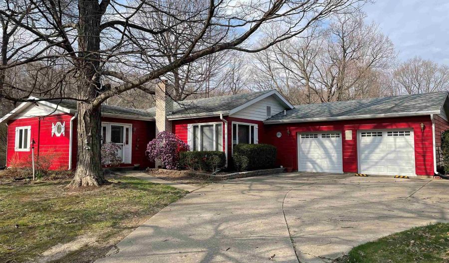1320 E 400 N Rd, Attica, IN 47918 - 3 Beds, 1 Bath