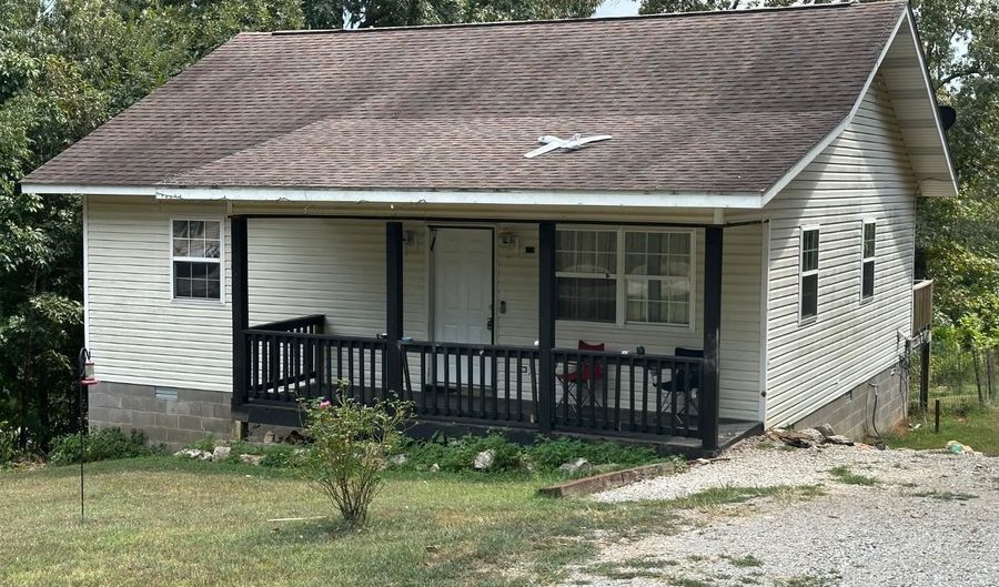 114 Little Creek Cir, Ash Flat, AR 72513 - 2 Beds, 1 Bath