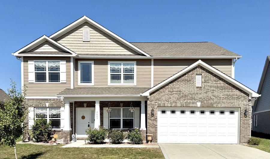 1661 Devonshire Ave, Avon, IN 46123 - 4 Beds, 3 Bath