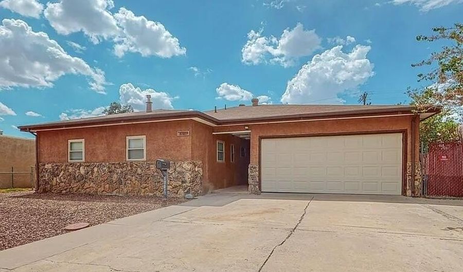 1701 Hoffman Dr NE, Albuquerque, NM 87110 - 4 Beds, 2 Bath