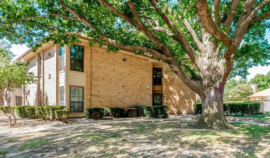 16301 Ledgemont Ln 101, Addison, TX 75001 - 2 Beds, 2 Bath