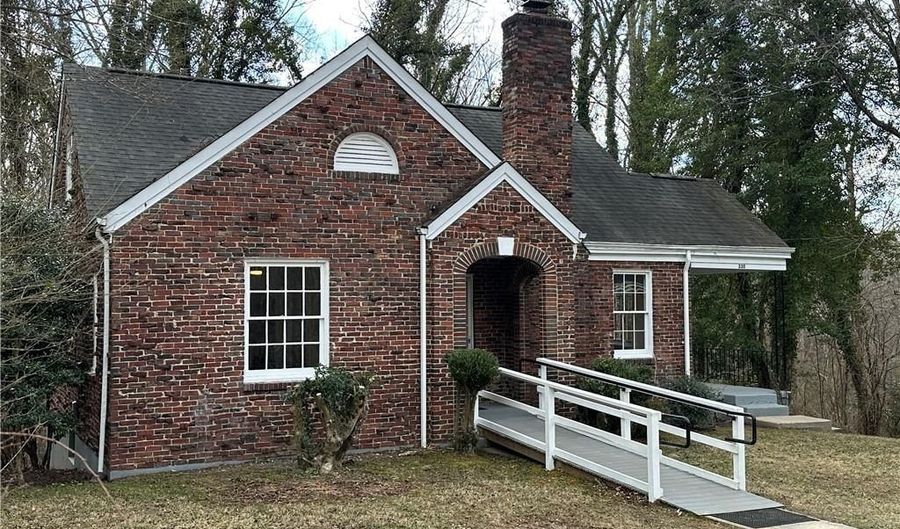 330 Ridgewood, Bassett, VA 24055 - 4 Beds, 2 Bath