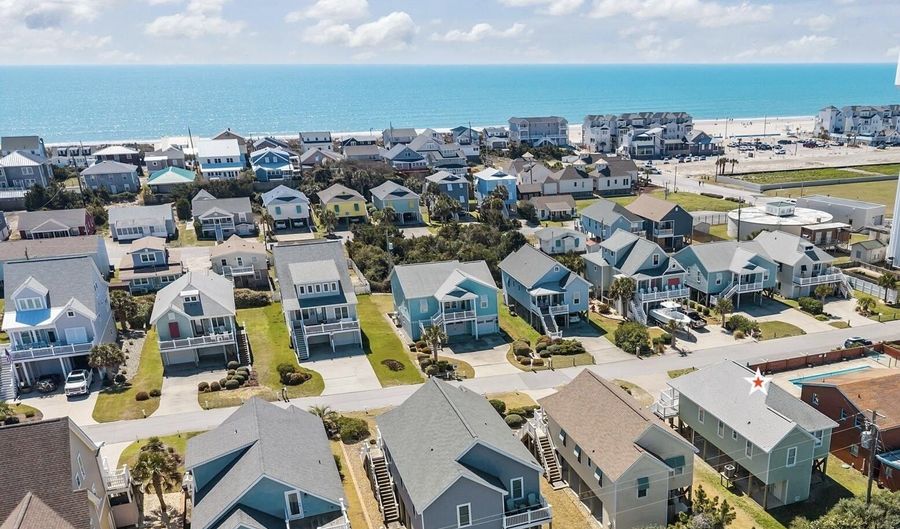 115 E Bogue Blvd, Atlantic Beach, NC 28512 - 3 Beds, 2 Bath