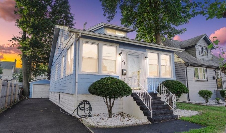 29 Ligham St, Belleville, NJ 07109 - 3 Beds, 2 Bath