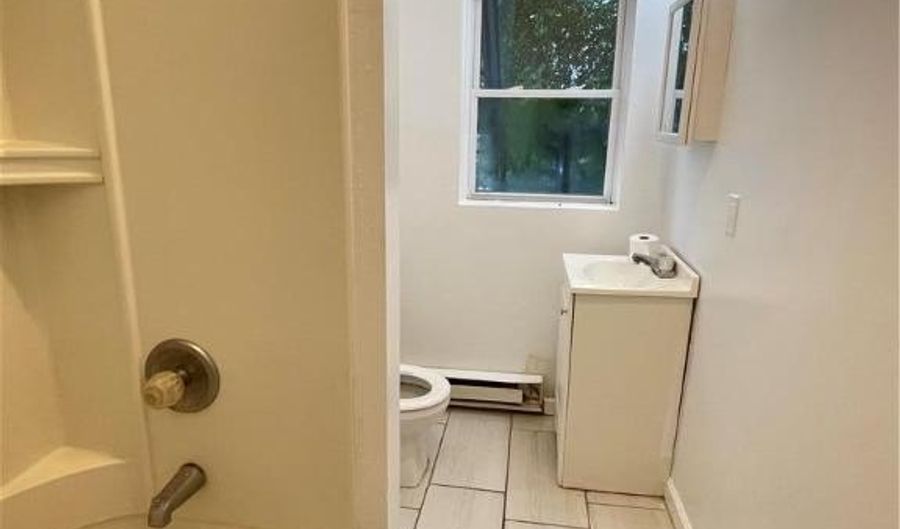 425 W Liberty St 2, Allentown, PA 18102 - 1 Beds, 1 Bath