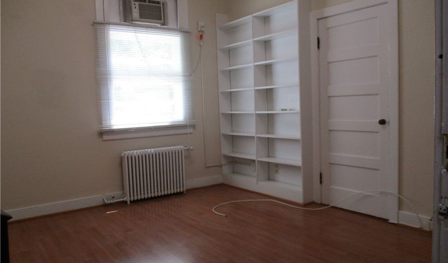 116 N Railroad Ave, Ashland, VA 23015 - 0 Beds, 0 Bath
