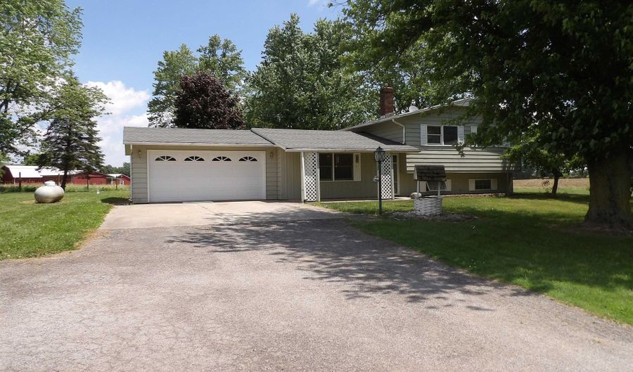 4403 County Rd 41 Rd, Auburn, IN 46706 - 3 Beds, 2 Bath