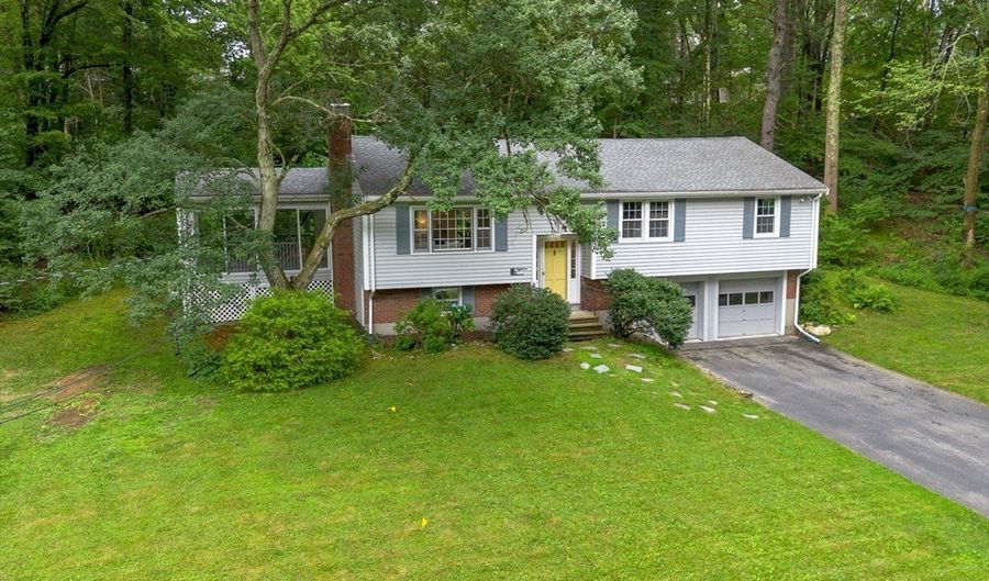 18 Lothrop Rd, Acton, MA 01720 - 3 Beds, 2 Bath
