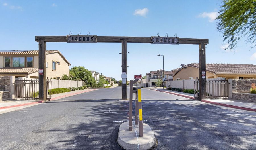 2513 S POWELL Rd, Apache Junction, AZ 85119 - 4 Beds, 3 Bath