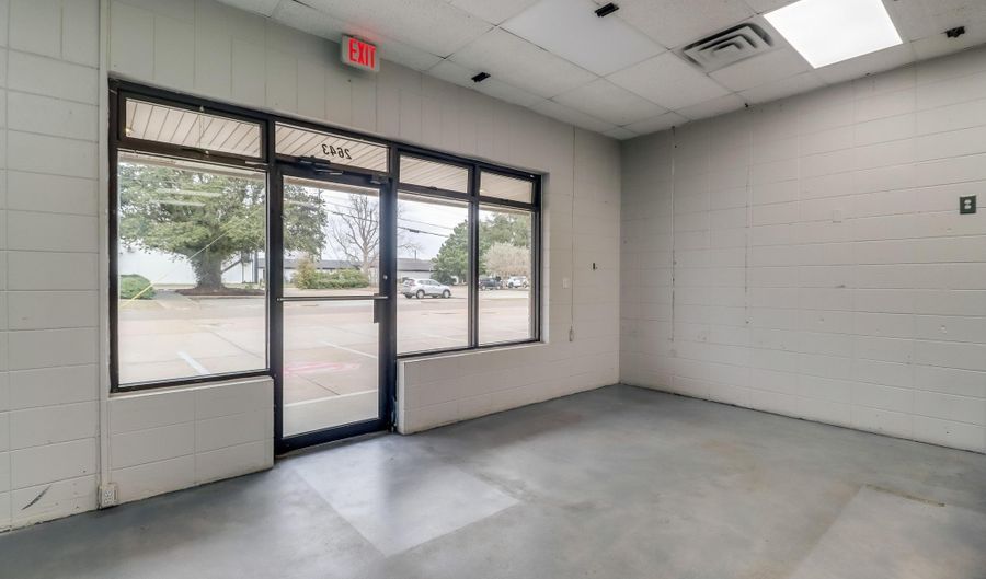 2643 Executive Pl, Biloxi, MS 39531 - 0 Beds, 1 Bath