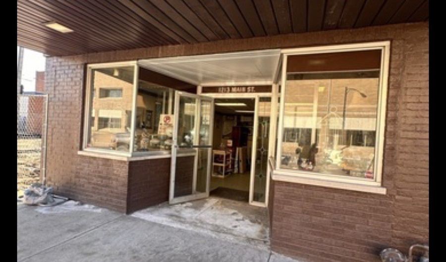 1213 Main St, Anderson, IN 46016 - 0 Beds, 0 Bath