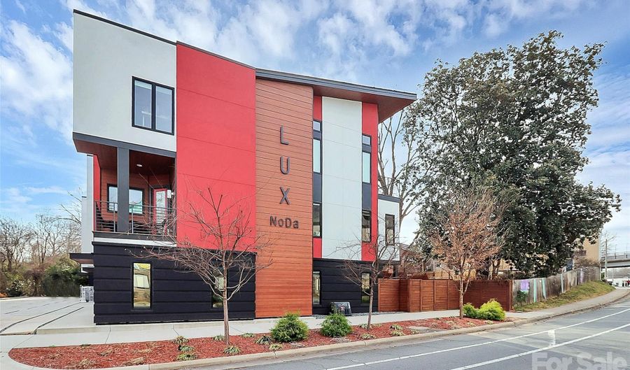 2718 N Davidson St F, Charlotte, NC 28205 - 2 Beds, 3 Bath