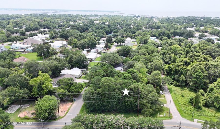 Demontluzin Avenue, Bay St. Louis, MS 39520 - 0 Beds, 0 Bath