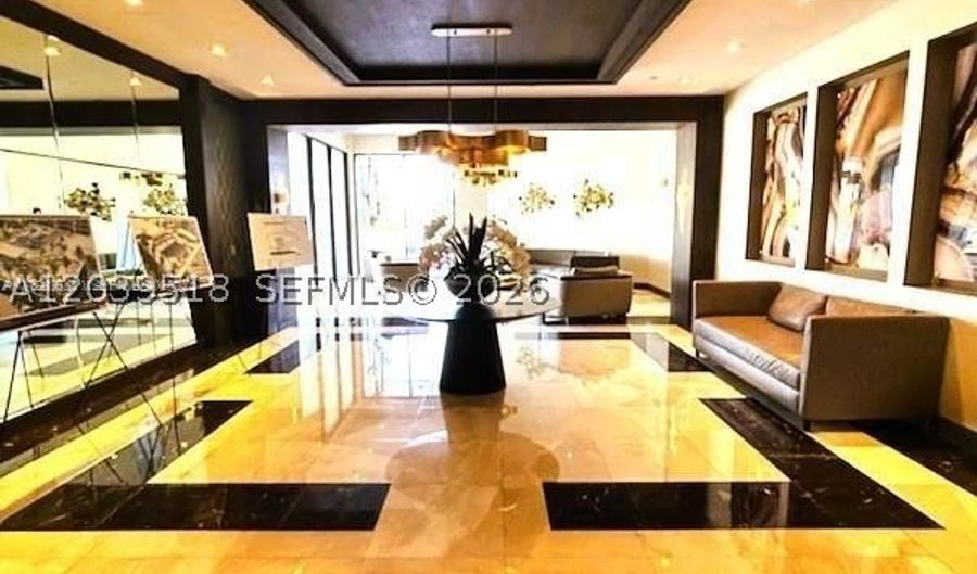 20515 E Country Club Dr 142, Aventura, FL 33180 - 2 Beds, 2 Bath