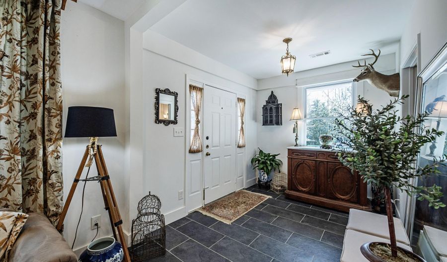 430 Valley Rd, Alexander City, AL 35010 - 4 Beds, 4 Bath