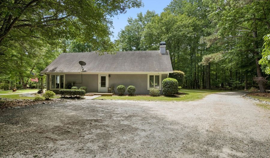 4751 Bill Cheek Rd, Auburn, GA 30011 - 3 Beds, 3 Bath