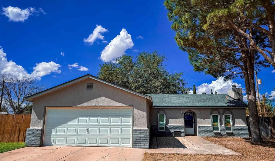 3309 Joshua Ct, Carlsbad, NM 88220 - 3 Beds, 2 Bath