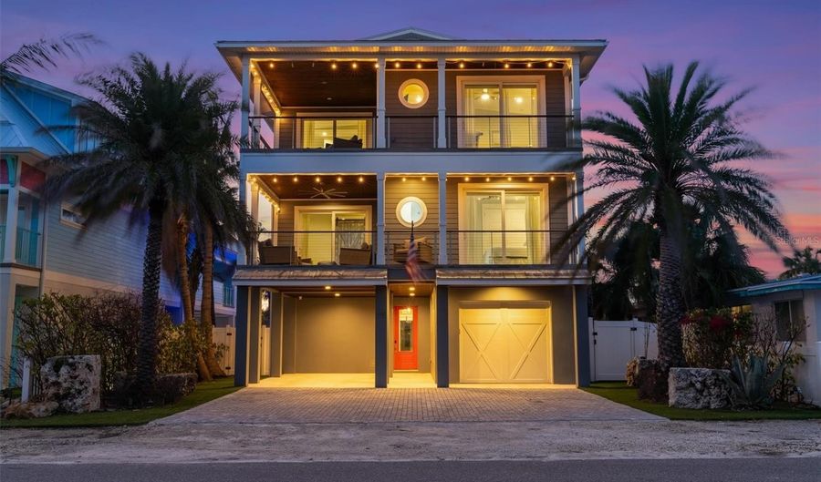 108 MAGNOLIA Ave, Anna Maria, FL 34216 - 4 Beds, 4 Bath