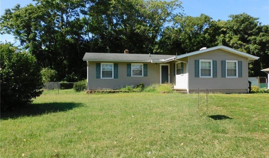 1808 W 19th St, Ashtabula, OH 44004 - 3 Beds, 2 Bath
