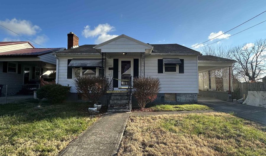 5261 Williams Ave, Ashland, KY 41101 - 2 Beds, 1 Bath