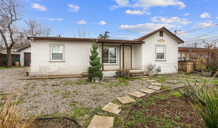 625 E Theodore St, Banning, CA 92220 - 3 Beds, 1 Bath