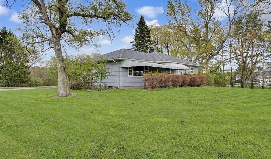 13211 Henskee Rd, Alden, NY 14004 - 3 Beds, 1 Bath