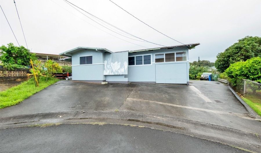 45-210 Naliiko Pl, Kaneohe, HI 96744 - 4 Beds, 2 Bath