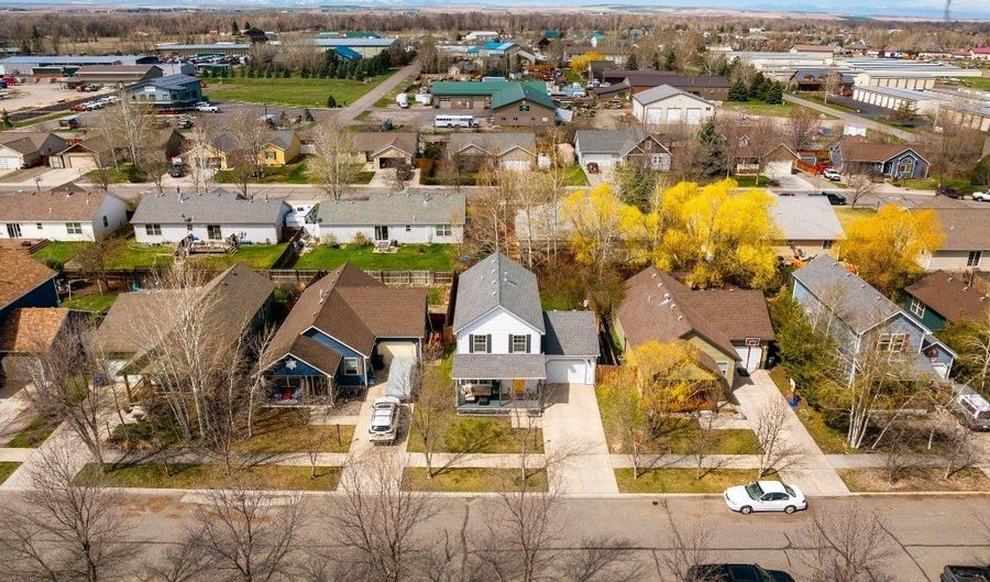 119 Meadow Brook Ln, Belgrade, MT 59714 - 3 Beds, 3 Bath