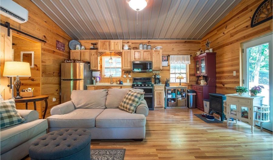241 CO RD 4028, Arley, AL 35541 - 1 Beds, 1 Bath