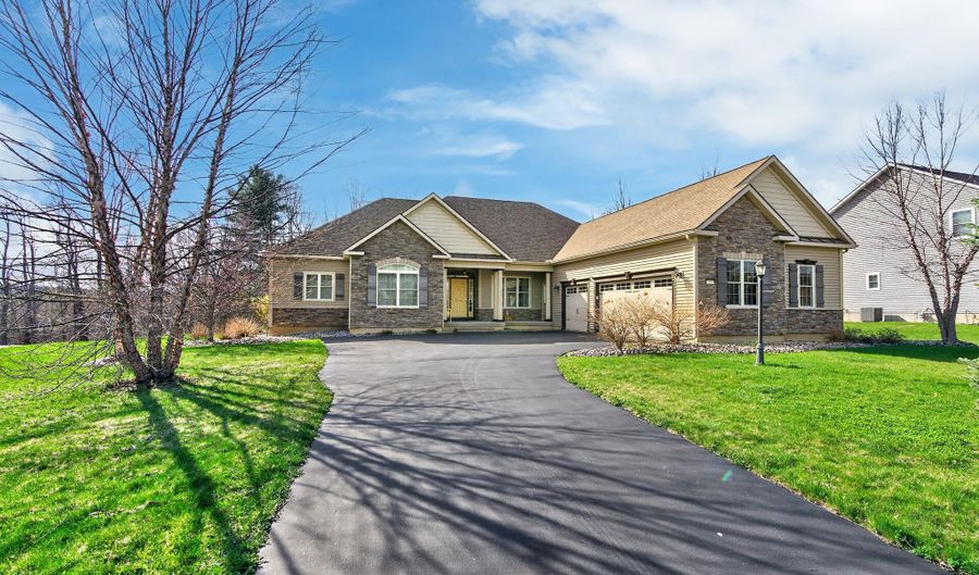 227 Landbridge Dr, Altamont, NY 12009 - 4 Beds, 3 Bath