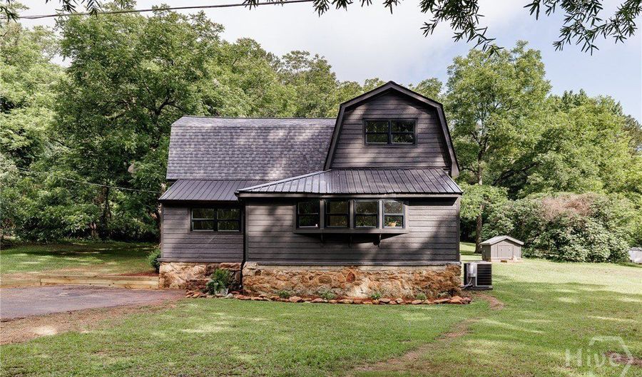 245 Helican Springs Rd, Athens, GA 30601 - 3 Beds, 3 Bath