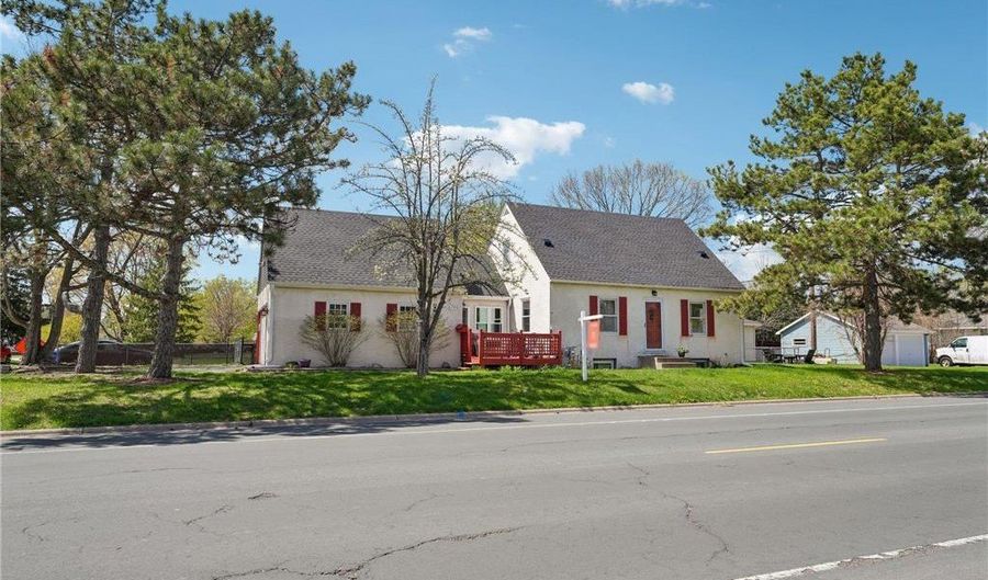 1701 7th Ave, Anoka, MN 55303 - 4 Beds, 2 Bath